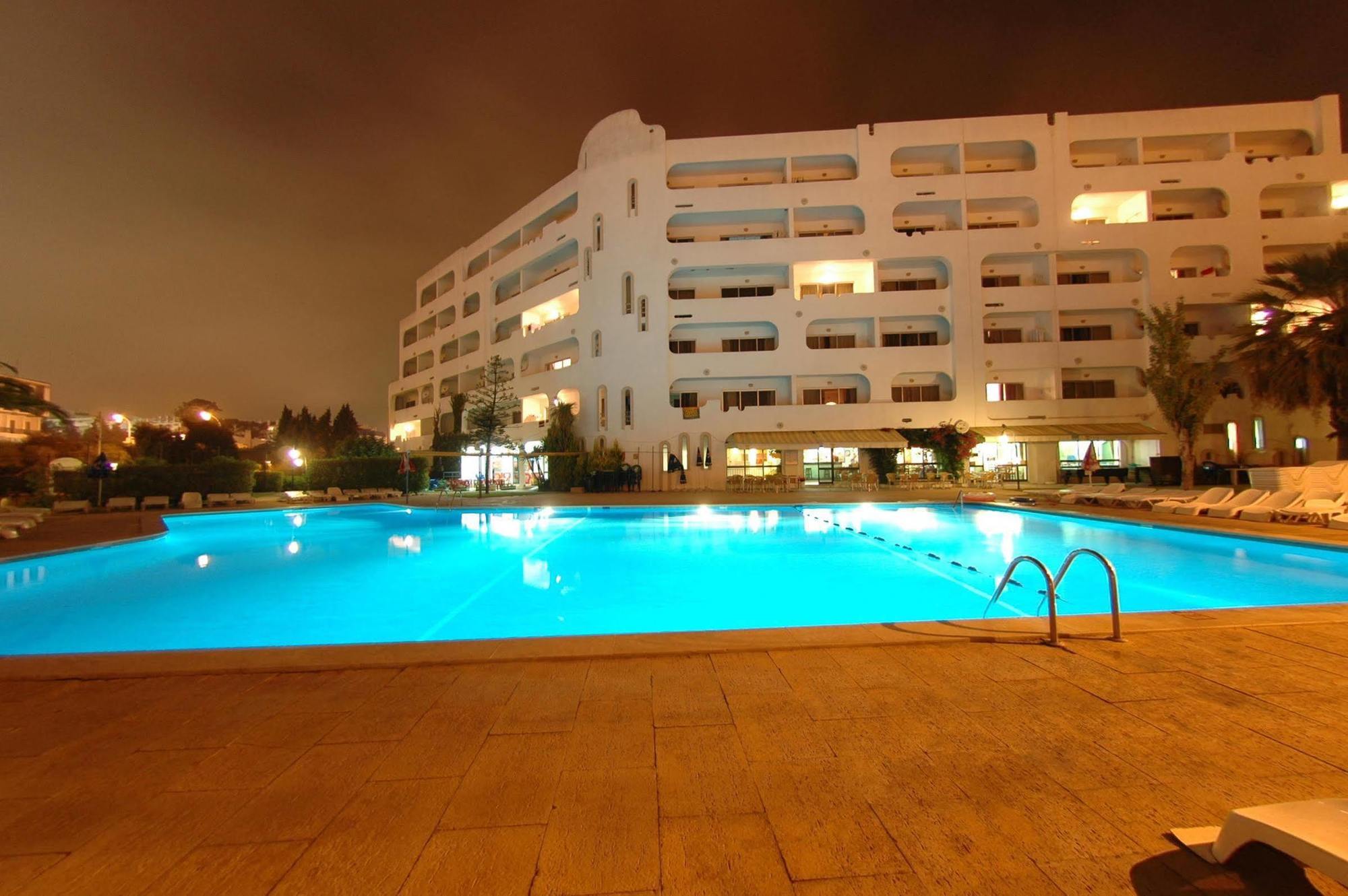 Apartamentos Turisticos Silchoro Albufeira Dış mekan fotoğraf